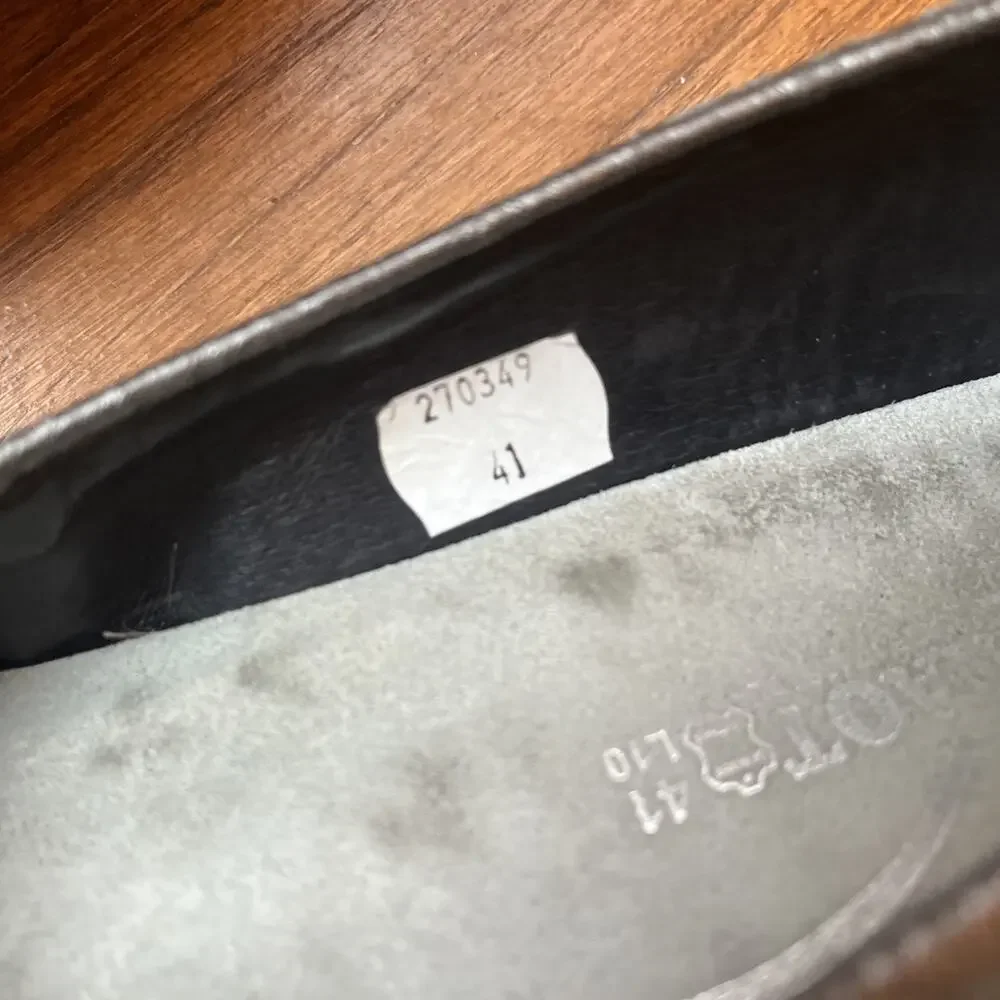 Naot Women’s Taupo Ballet Flats 41 Slip On Gray Leather Casual Comfort
